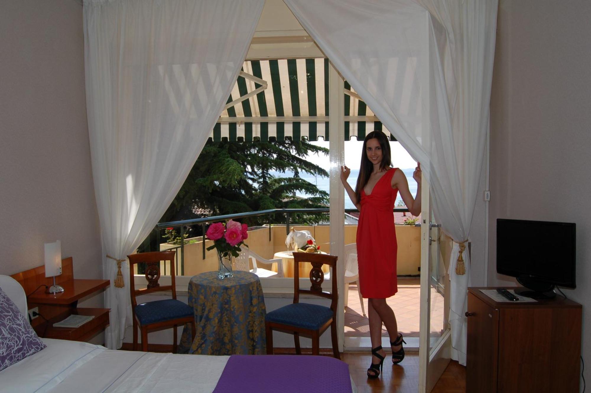 Hotel Broglia Sirmione Exterior foto