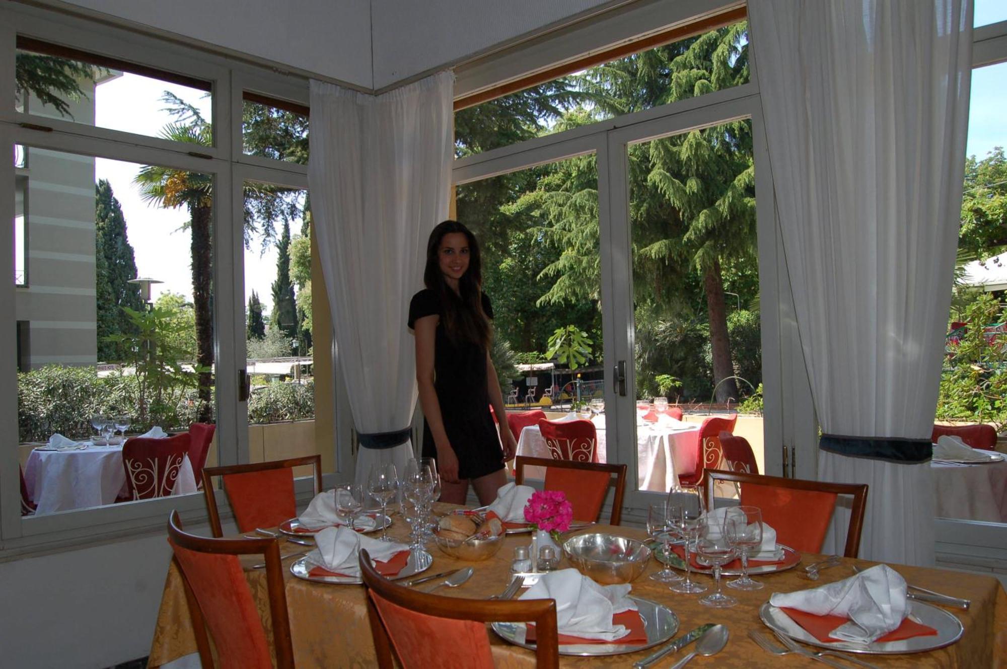 Hotel Broglia Sirmione Exterior foto