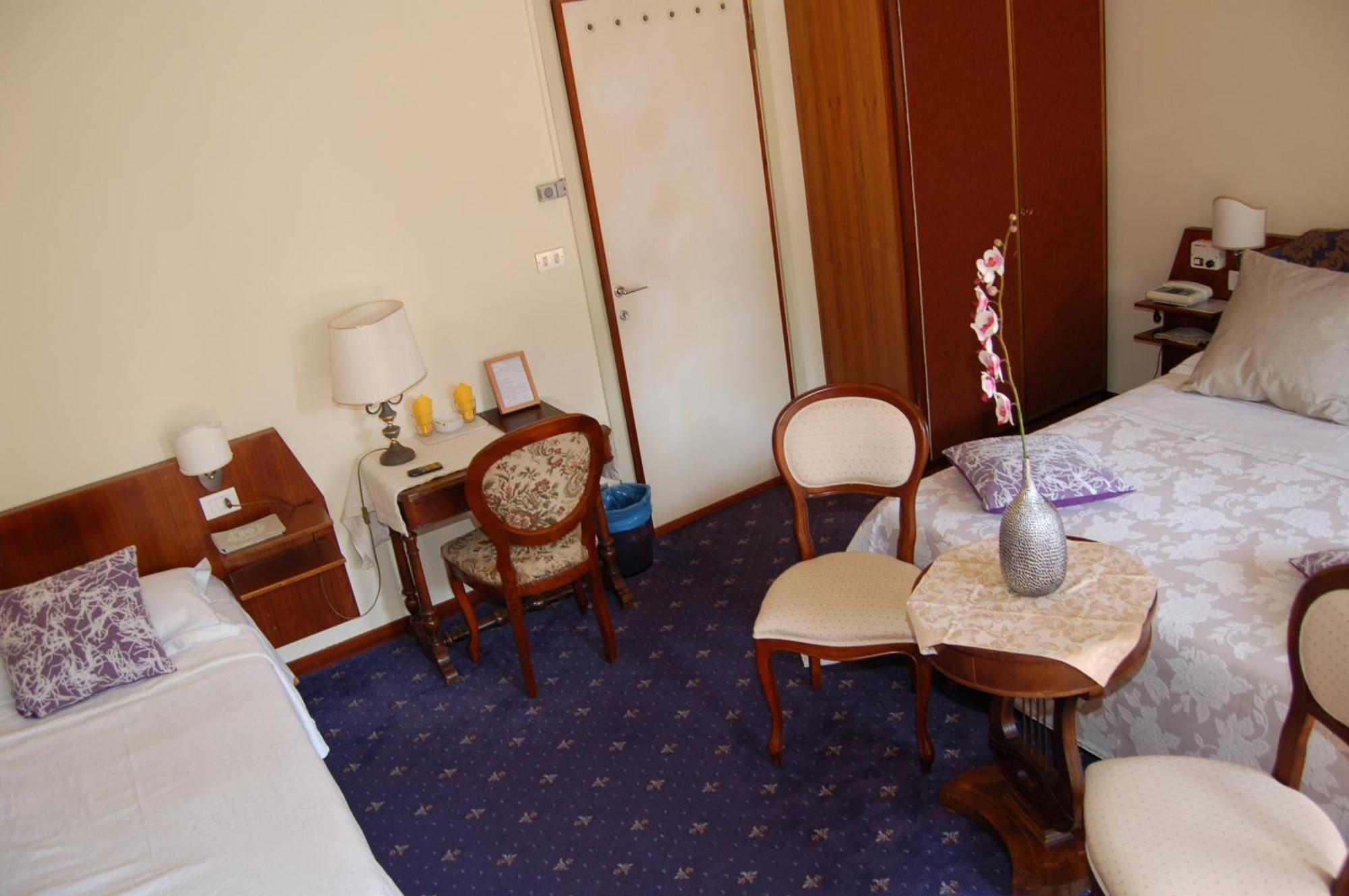Hotel Broglia Sirmione Exterior foto