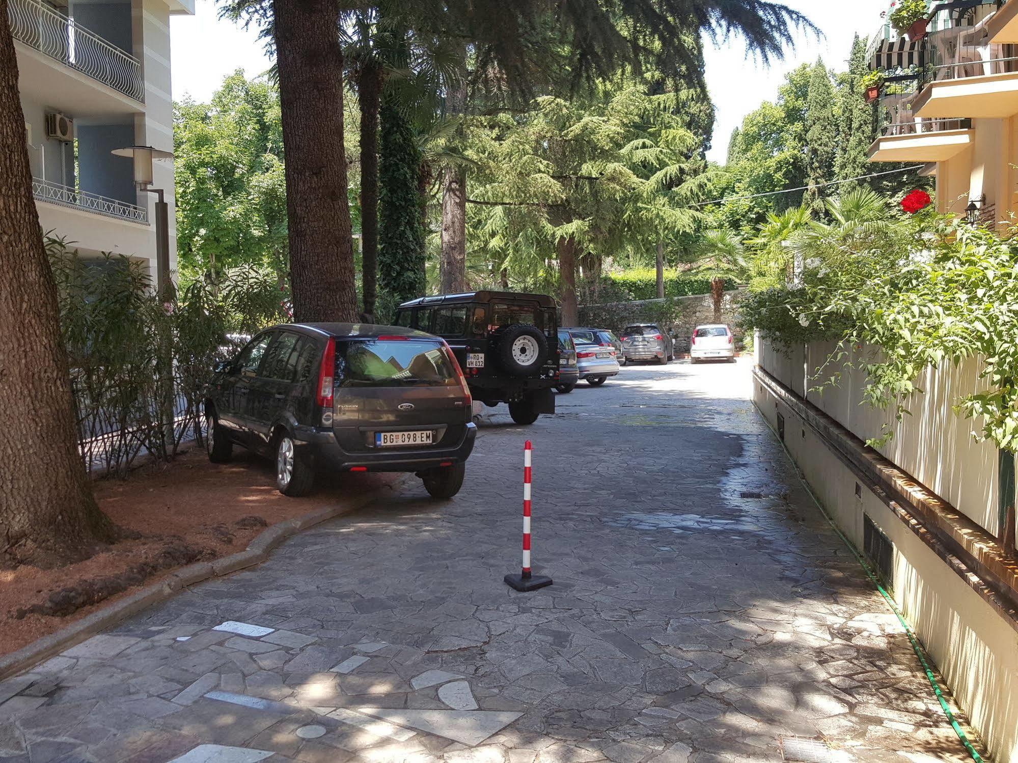 Hotel Broglia Sirmione Exterior foto